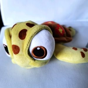 Disney's Pixar Finding Nemo Squirt Plush